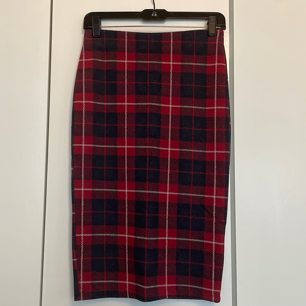 ZARA Plaid pencil skirt with back slit